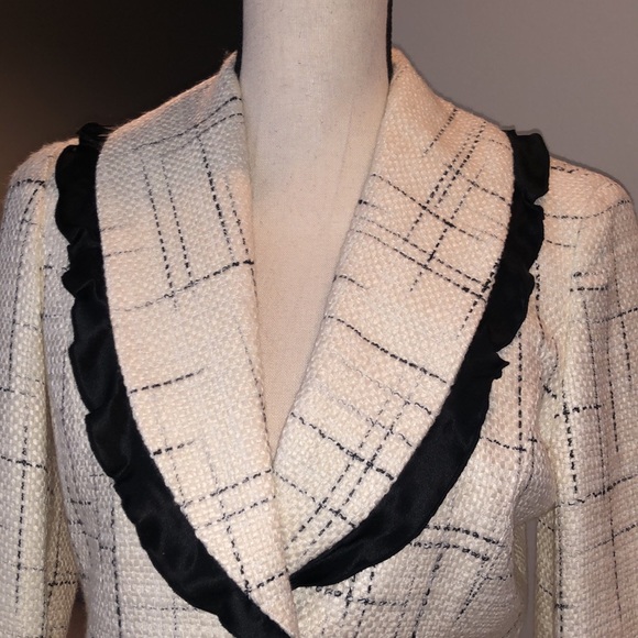 Silk trim blazer 4 | KENNETH COLE NY Blazer with Black Silk Trim | soft - Picture 8 of 11